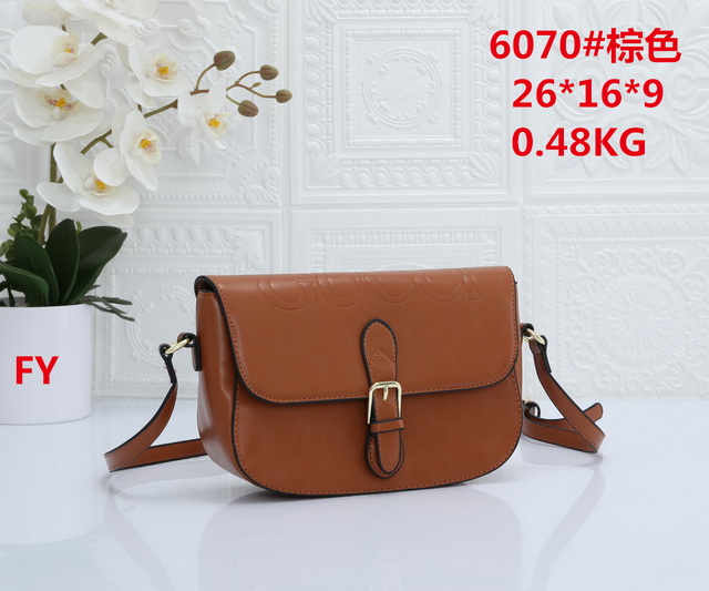 GUCCl Handbags 259